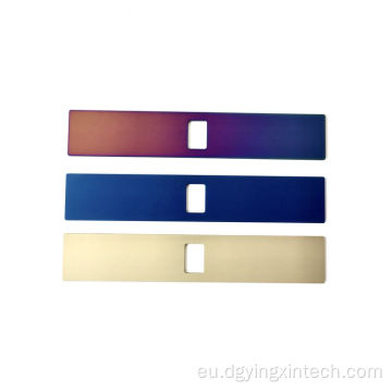 CNC aluminiozko altzairu herdoilgaitze estandarra ez den teklatuaren pisua